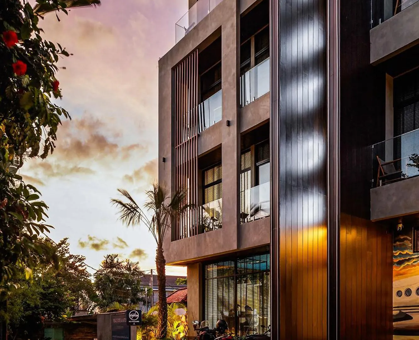 Aviator Bali Aparthotel Canggu