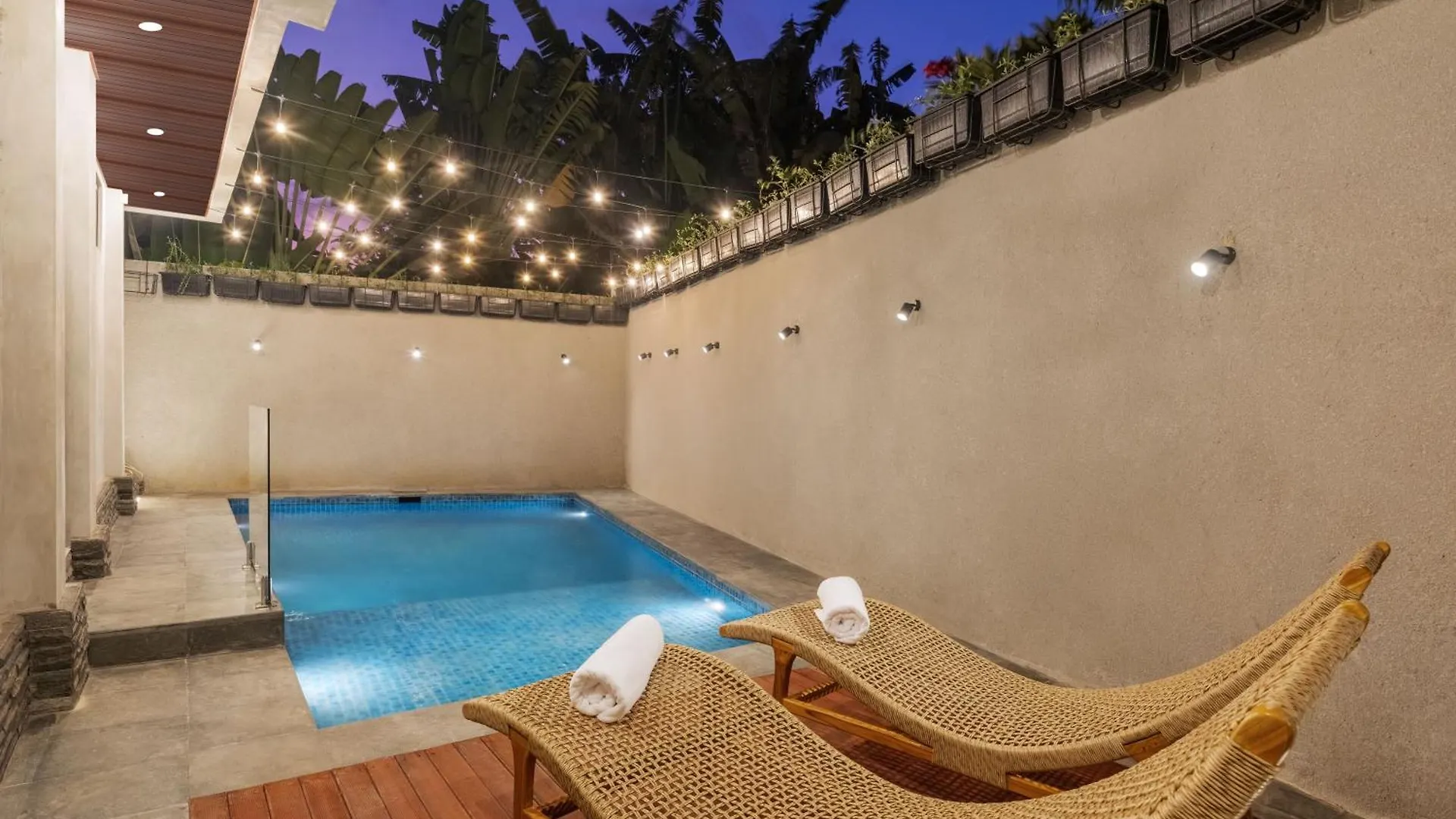 Aviator Bali Aparthotel Canggu   Canggu (Bali)