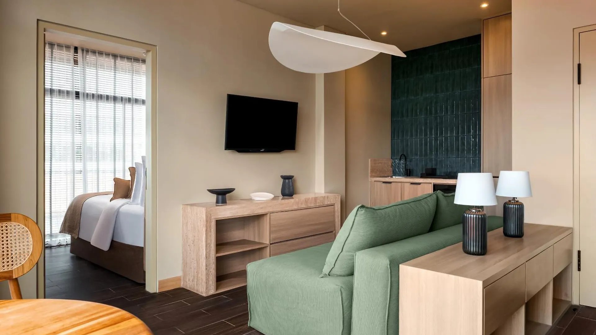 Aviator Bali Aparthotel Canggu